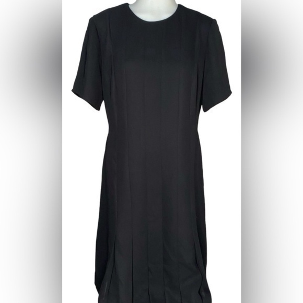Liz Claiborne Stylish Black Dress Pleated Bottom  and Short‎ Sleeves